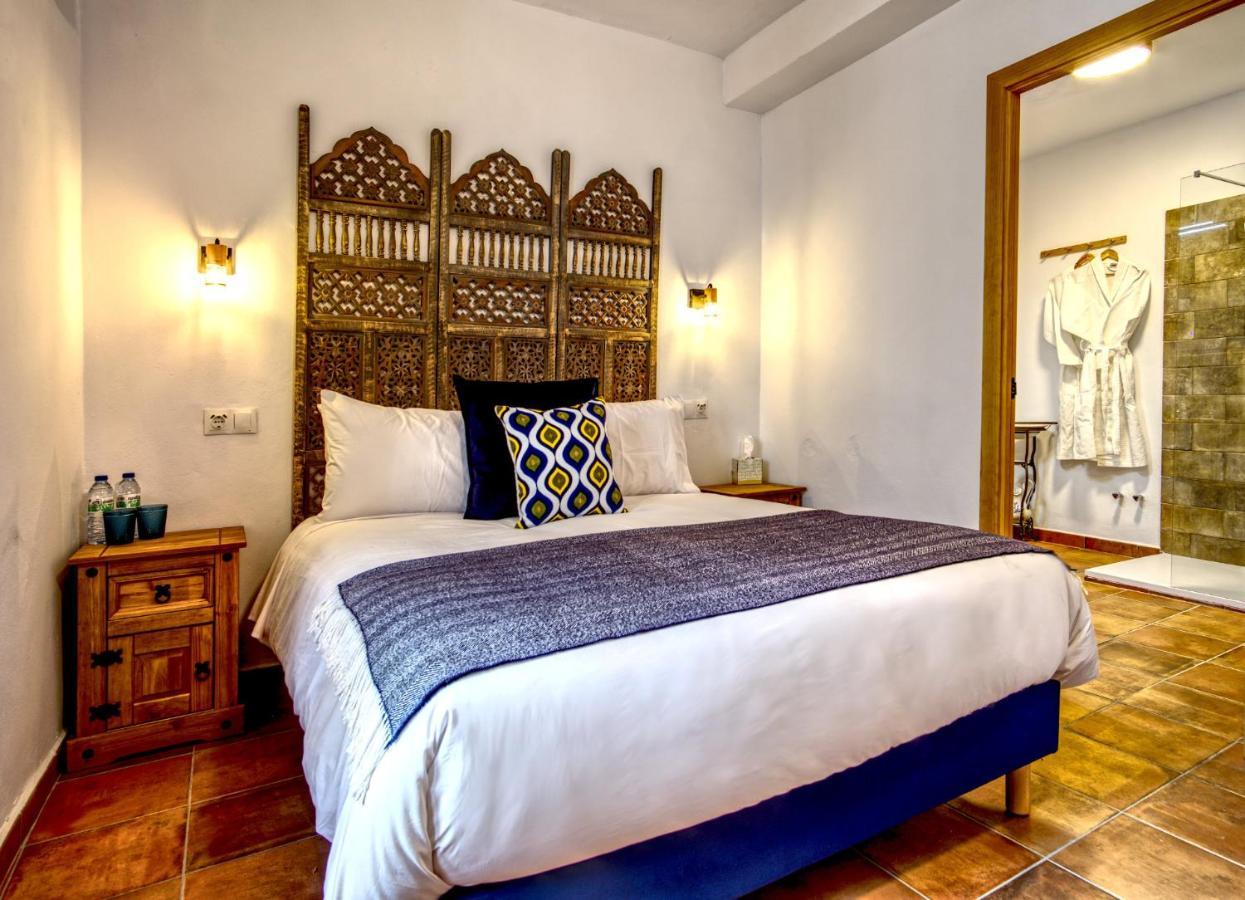 La Vieja Botica Bed & Breakfast Canillas de Aceituno Exterior foto
